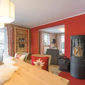  Ferienhaus Alpin